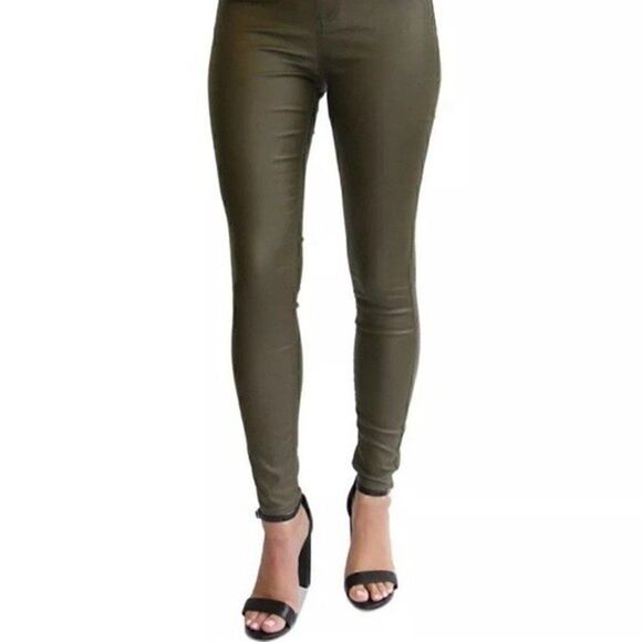 Almost Famous High Rise Skinny Leg Junior's Coated Finish olive Jeans size 3 NWT - Picture 4 of 7